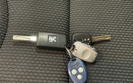 Peugeot 408 I рестайлинг, 2012 год, 444 000 рублей, 18 фотография