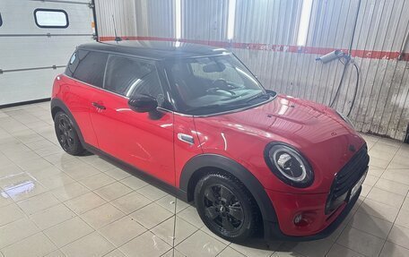 MINI Hatch, 2021 год, 2 250 000 рублей, 2 фотография
