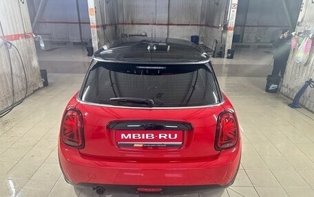 MINI Hatch, 2021 год, 2 250 000 рублей, 4 фотография