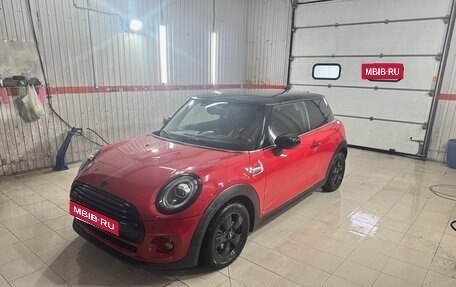 MINI Hatch, 2021 год, 2 250 000 рублей, 3 фотография