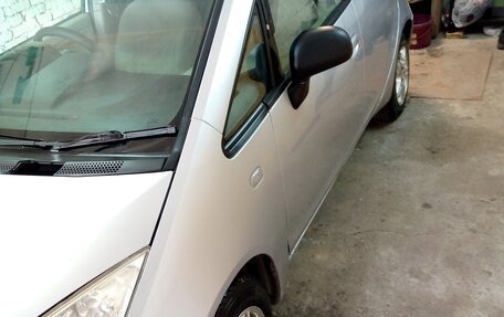 Mitsubishi Colt VI рестайлинг, 2003 год, 380 000 рублей, 7 фотография