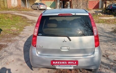 Mitsubishi Colt VI рестайлинг, 2003 год, 380 000 рублей, 9 фотография