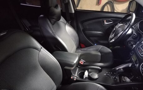 Hyundai ix35 I рестайлинг, 2013 год, 1 200 000 рублей, 11 фотография