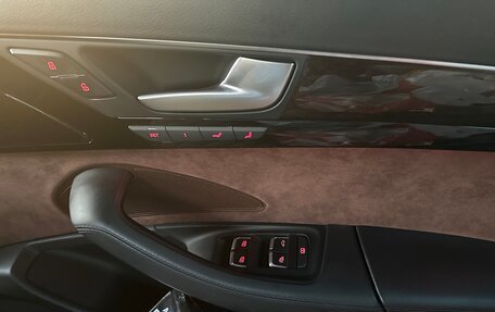 Audi A8, 2013 год, 2 000 000 рублей, 1 фотография