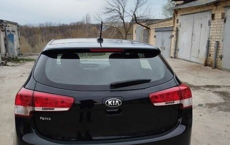 KIA Rio III рестайлинг, 2017 год, 1 270 000 рублей, 2 фотография