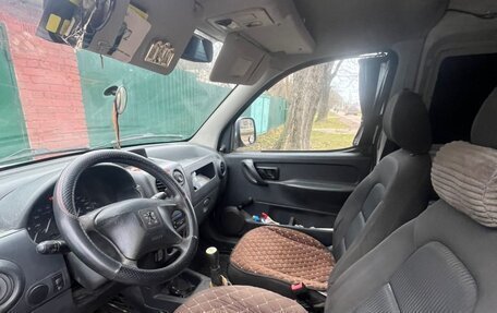 Peugeot Partner II рестайлинг 2, 2010 год, 370 000 рублей, 7 фотография