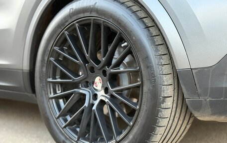 Porsche Cayenne III, 2019 год, 8 050 000 рублей, 26 фотография