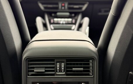 Porsche Cayenne III, 2025 год, 18 800 000 рублей, 15 фотография