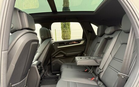 Porsche Cayenne III, 2025 год, 18 800 000 рублей, 20 фотография