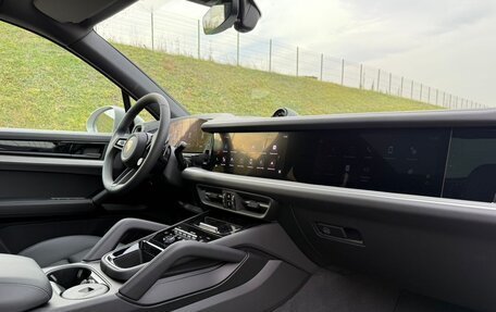 Porsche Cayenne III, 2025 год, 18 800 000 рублей, 14 фотография