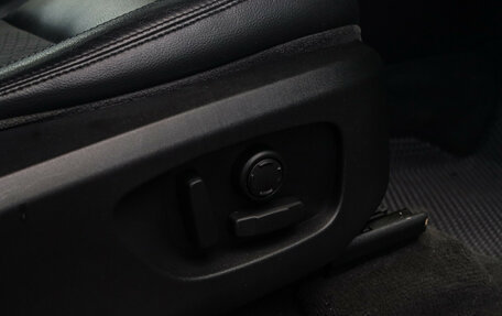 Land Rover Discovery Sport I рестайлинг, 2017 год, 2 750 000 рублей, 10 фотография