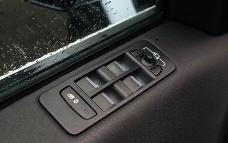 Land Rover Discovery Sport I рестайлинг, 2017 год, 2 750 000 рублей, 17 фотография