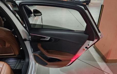 Audi A4, 2021 год, 2 810 000 рублей, 15 фотография