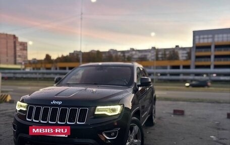 Jeep Grand Cherokee, 2013 год, 2 500 000 рублей, 2 фотография