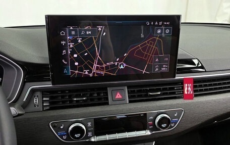 Audi A4, 2022 год, 3 090 000 рублей, 14 фотография