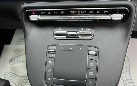 Mercedes-Benz V-Класс, 2025 год, 14 100 000 рублей, 37 фотография