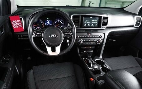 KIA Sportage IV рестайлинг, 2019 год, 2 317 000 рублей, 6 фотография