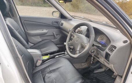 Nissan Sunny B15, 1999 год, 140 000 рублей, 11 фотография