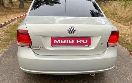 Volkswagen Polo VI (EU Market), 2011 год, 700 000 рублей, 7 фотография