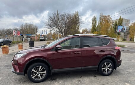 Toyota RAV4, 2018 год, 2 500 000 рублей, 4 фотография