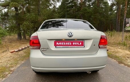 Volkswagen Polo VI (EU Market), 2011 год, 700 000 рублей, 6 фотография