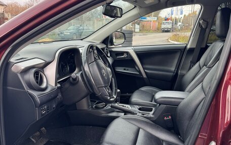 Toyota RAV4, 2018 год, 2 500 000 рублей, 9 фотография