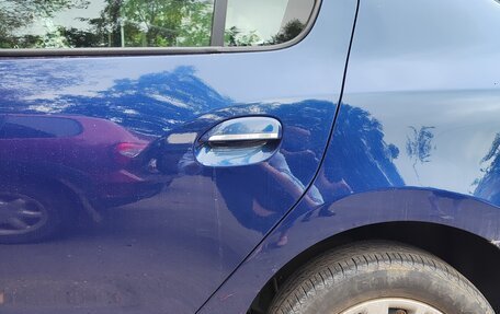 Renault Logan II, 2017 год, 840 000 рублей, 3 фотография