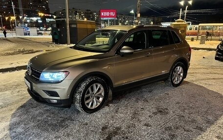 Volkswagen Tiguan II, 2017 год, 1 870 000 рублей, 1 фотография