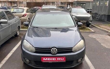 Volkswagen Golf VI, 2012 год, 600 000 рублей, 1 фотография