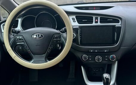 KIA cee'd III, 2013 год, 1 049 000 рублей, 18 фотография
