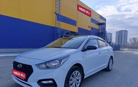 Hyundai Solaris II рестайлинг, 2019 год, 1 300 000 рублей, 1 фотография