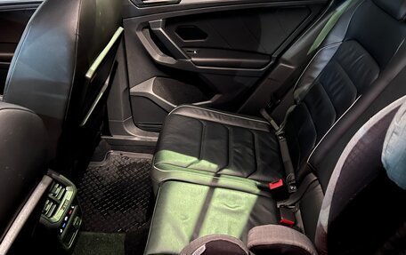 Volkswagen Tiguan II, 2017 год, 1 870 000 рублей, 10 фотография