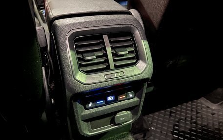 Volkswagen Tiguan II, 2017 год, 1 870 000 рублей, 11 фотография