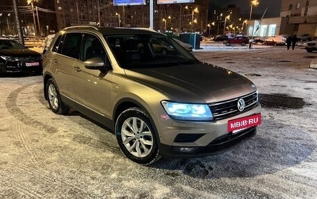 Volkswagen Tiguan II, 2017 год, 1 870 000 рублей, 3 фотография