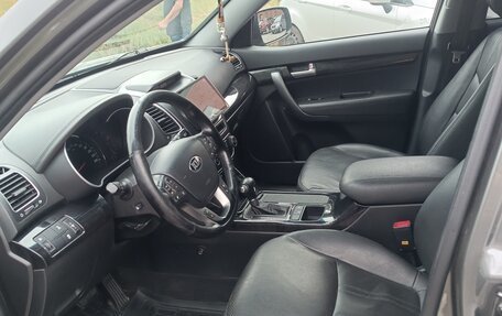 KIA Sorento II рестайлинг, 2017 год, 2 600 000 рублей, 18 фотография