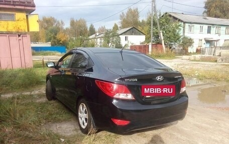 Hyundai Solaris II рестайлинг, 2012 год, 660 000 рублей, 3 фотография