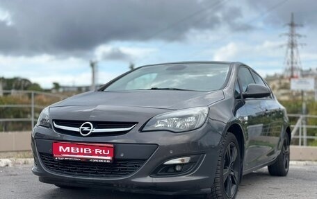 Opel Astra J, 2014 год, 987 000 рублей, 4 фотография