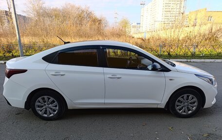 Hyundai Solaris II рестайлинг, 2019 год, 1 300 000 рублей, 6 фотография