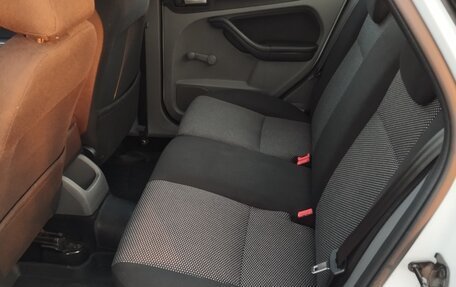 Ford Focus II рестайлинг, 2010 год, 650 000 рублей, 14 фотография