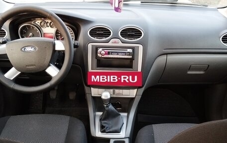 Ford Focus II рестайлинг, 2010 год, 650 000 рублей, 11 фотография