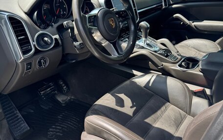 Porsche Cayenne III, 2016 год, 4 950 000 рублей, 17 фотография