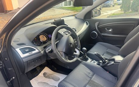 Renault Megane III, 2010 год, 650 000 рублей, 10 фотография