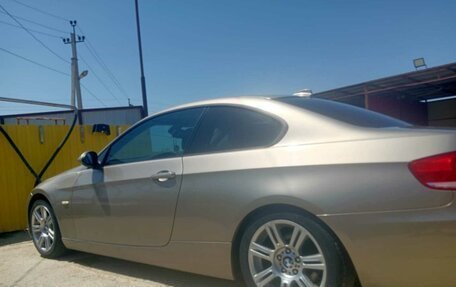 BMW 3 серия, 2009 год, 670 000 рублей, 4 фотография