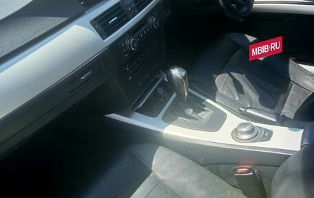 BMW 3 серия, 2009 год, 670 000 рублей, 7 фотография