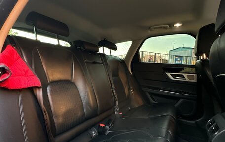 Jaguar XF II, 2018 год, 2 300 000 рублей, 15 фотография