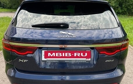 Jaguar XF II, 2018 год, 2 300 000 рублей, 4 фотография