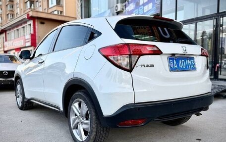 Honda Vezel, 2021 год, 1 619 000 рублей, 8 фотография