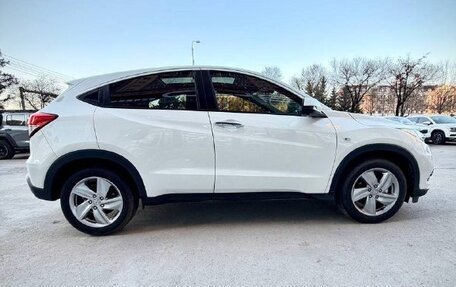 Honda Vezel, 2021 год, 1 619 000 рублей, 5 фотография