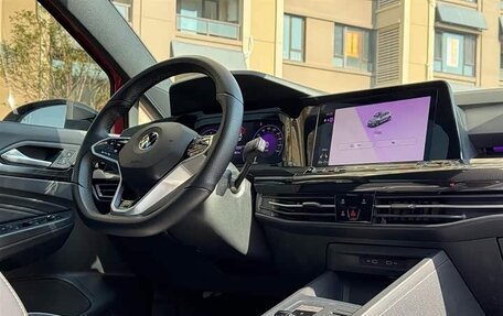 Volkswagen Golf VIII, 2021 год, 1 670 013 рублей, 10 фотография