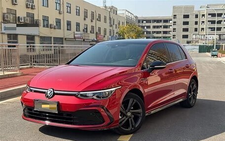 Volkswagen Golf VIII, 2021 год, 1 670 013 рублей, 3 фотография